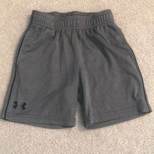 Boys Under Armour Shorts Size 4
